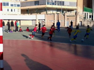 541524_10200119486223663_766670281_n