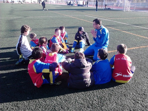 Alevín B en los momentos previos al derbi