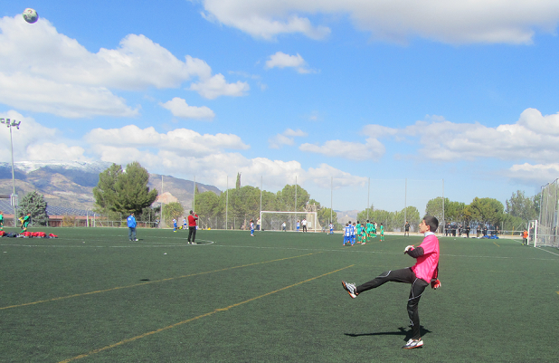 Con una acción similar, consiguió anotar Carlos "su gol".
