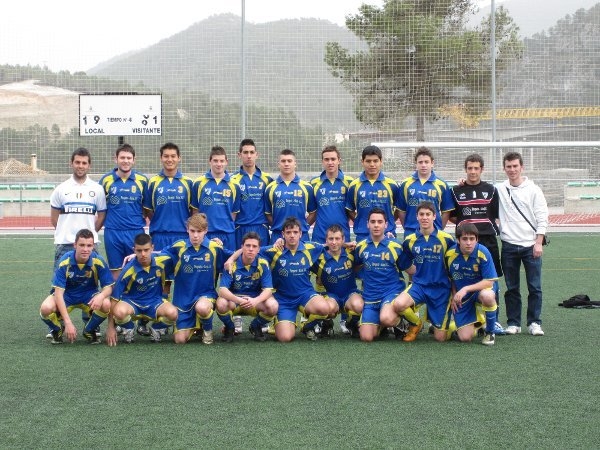 El C.D. Vedruna Juvenil que logró el triplete.