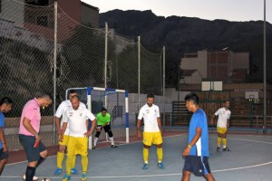 12047115_896419907061984_7937082872490980702_n