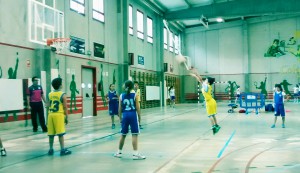 pablo lanzando canasta[1]